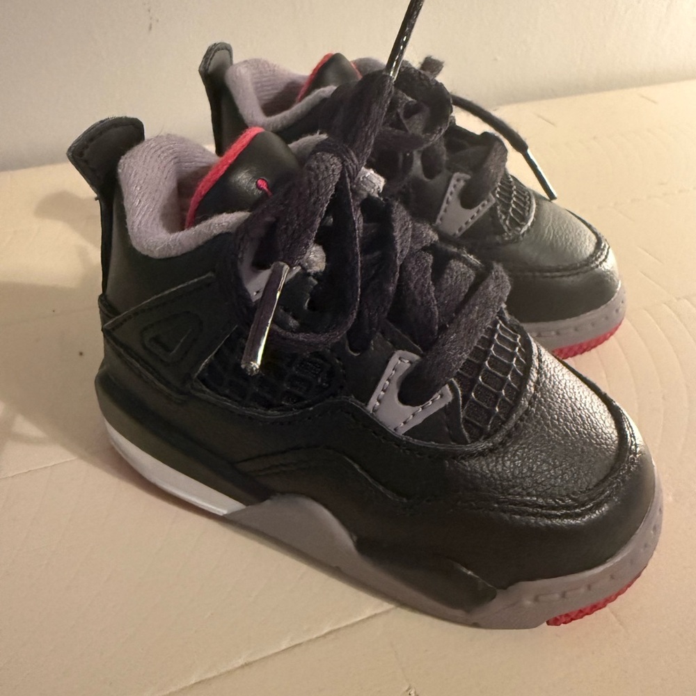 Kids Black and Red Sneakers Air Jordan Retro 4